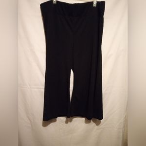 Maternity capris xl